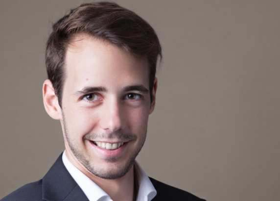 Développer la visibilité de son cabinet sur les réseaux sociaux par Adrien Croze