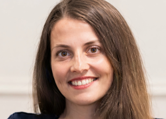 Optimiser le référencement web pour attirer de nouveaux clients par Julie Serrier