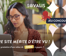Collage photo d\'une jeune dame portant des lunettes, qui utilise un téléphone portable et du texte sur le jeu concours Sovalis.